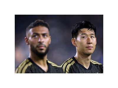 손흥민 8경기 연속 골 없음 감독 축구철학 논란