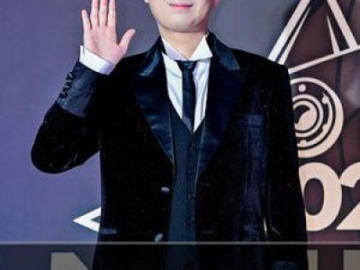 윤수일 아파트로 42년 만에 역주행 성공