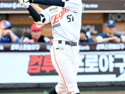 이민재 일본 교육리그서 2루타 두 방 터뜨려
