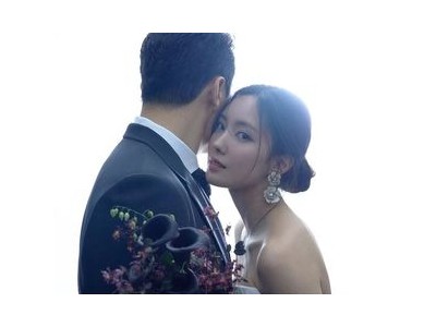 티아라 효민 금융계 남편과 결혼식 올려