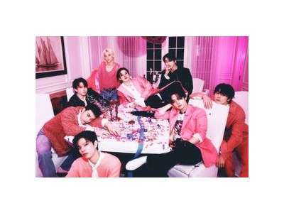 스트레이 키즈 월드투어로 빌보드 연말 차트 10위 기록