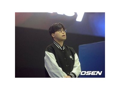 김민철 조일장에 설욕하며 8강 진출 확정